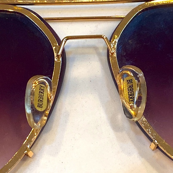 Burberry sunglasses 😎 🕶️ lINISEX for men or women - Picture 6 of 16